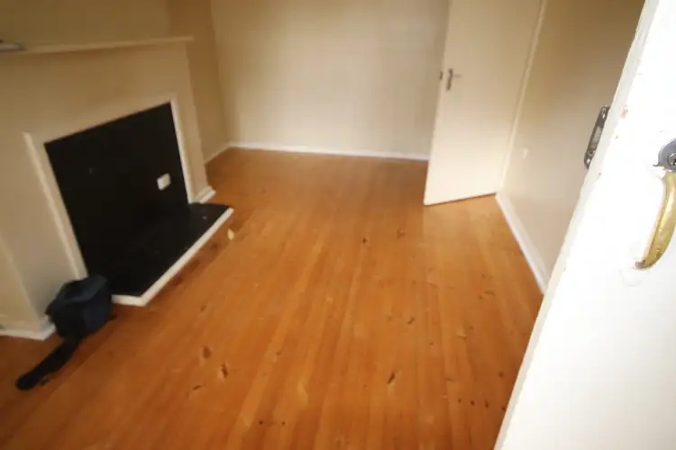 Third view of Homely semi-detached listing, 16 Telford Street, Mount Gambier SA 5290