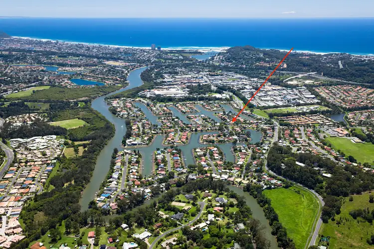 15 Mainsail Street, Currumbin Waters QLD 4223