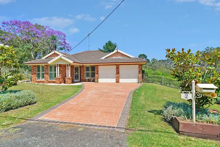 7 Westbourne Avenue, Thirlmere NSW 2572