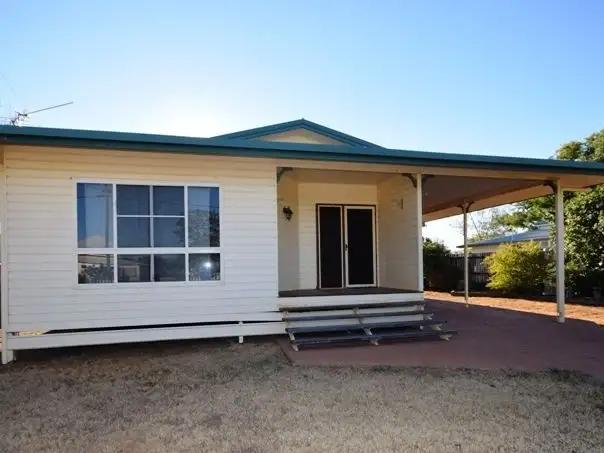 151 Kingfisher Street, Longreach QLD 4730