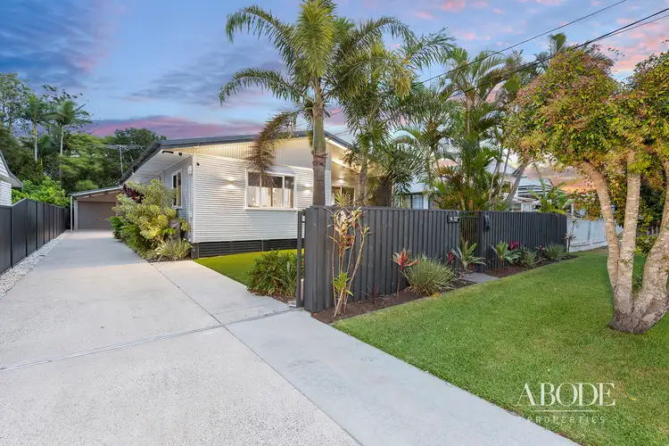 14 Twenty Third Avenue, Brighton QLD 4017