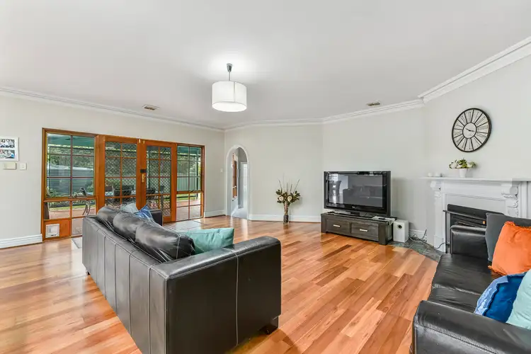 Second view of Homely house listing, 8 Highland Drive, Mount Gambier SA 5290