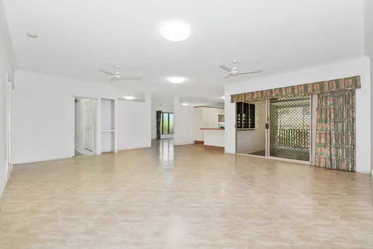 Fifth view of Homely house listing, 8 Hooper Street, Belgian Gardens QLD 4810