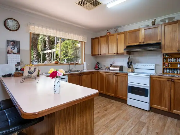 Fifth view of Homely house listing, 21 McCulloch Crescent, Wodonga VIC 3690
