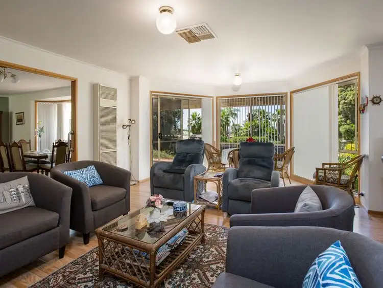 Seventh view of Homely house listing, 21 McCulloch Crescent, Wodonga VIC 3690