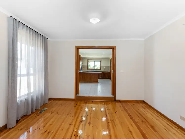 Fifth view of Homely house listing, 37 Kinlora Avenue, Epping VIC 3076