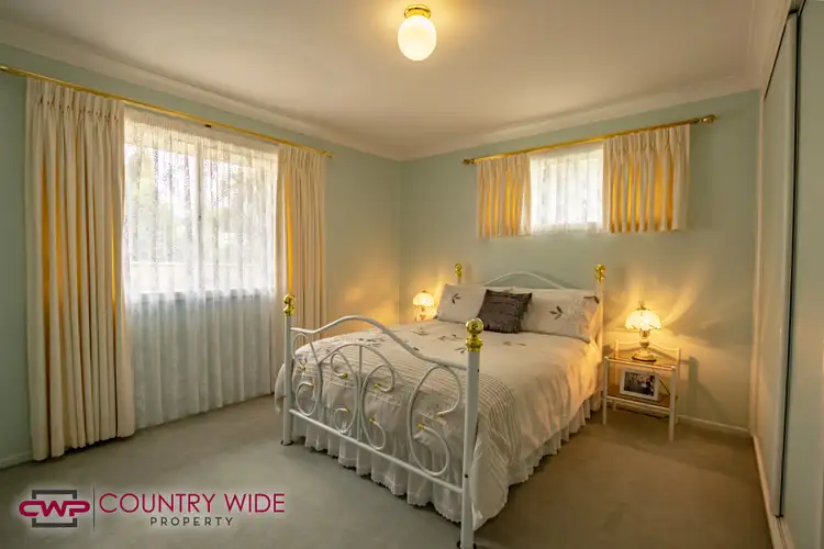 Fourth view of Homely house listing, 2 Oxford Street, Glen Innes NSW 2370