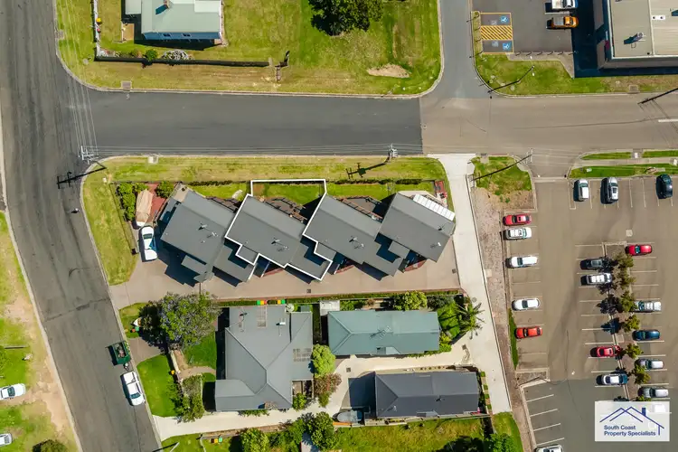 Second view of Homely unit listing, 2/19 Bent Street, Batemans Bay NSW 2536