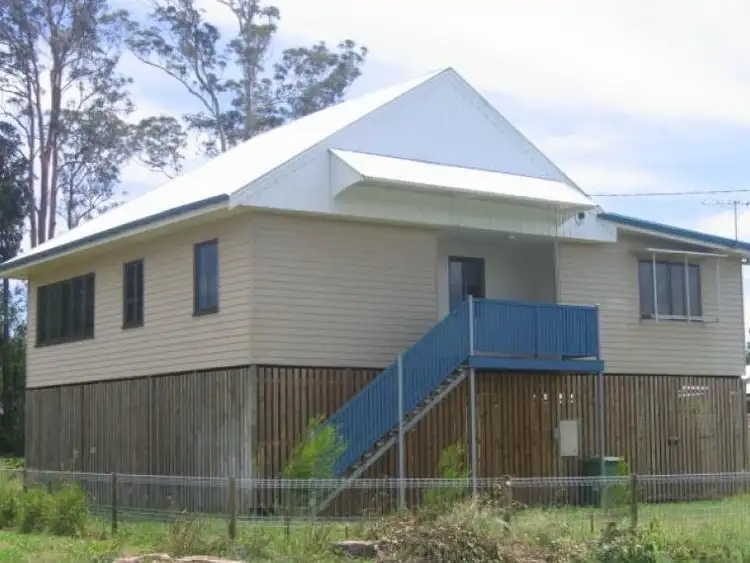 Second view of Homely house listing, 3 Crofton Street, Blackbutt QLD 4314