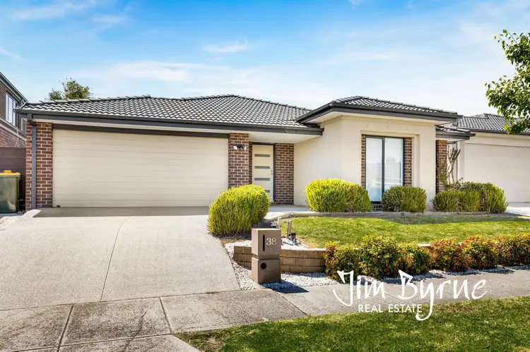 38 Galilee Drive, Sandhurst VIC 3977
