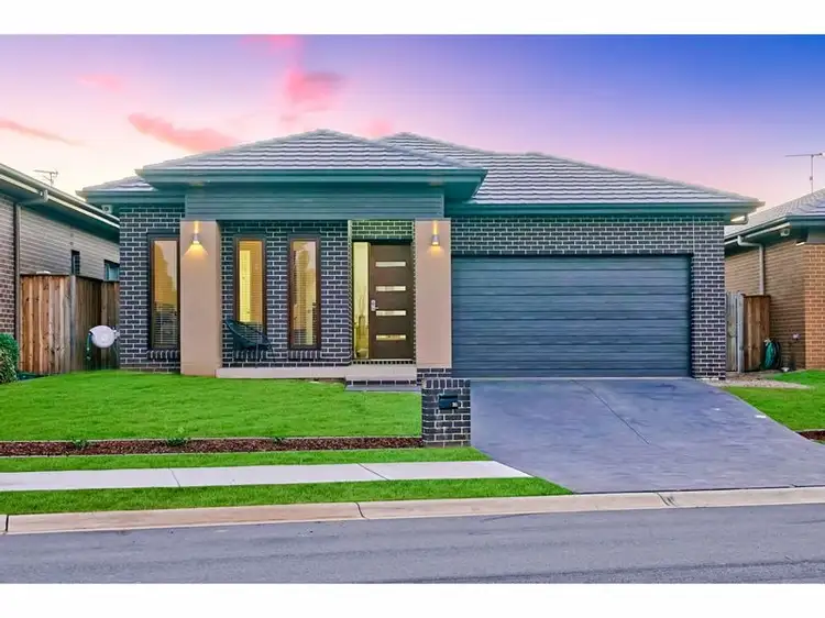 36 Corven Avenue, Elderslie NSW 2570