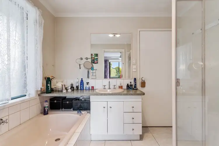 Seventh view of Homely house listing, 15 Sark Court, Hoppers Crossing VIC 3029