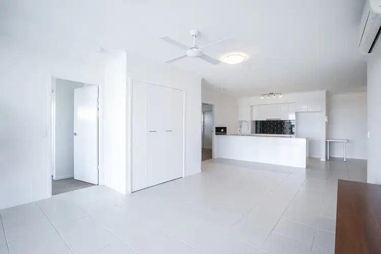 Third view of Homely apartment listing, 203/40 Mascar Street, Upper Mount Gravatt QLD 4122