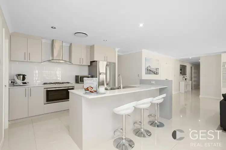 Seventh view of Homely house listing, 6 SCARVACI RISE, Landsdale WA 6065