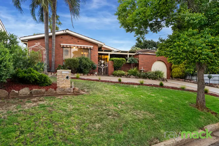 303 Desmond Street, Lavington NSW 2641