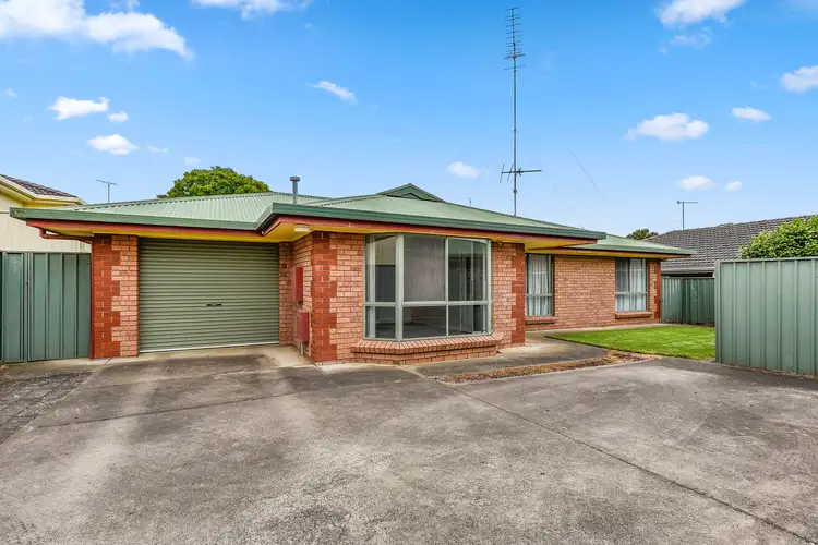 Main view of Homely unit listing, 2/16 Yeates Street, Mount Gambier SA 5290