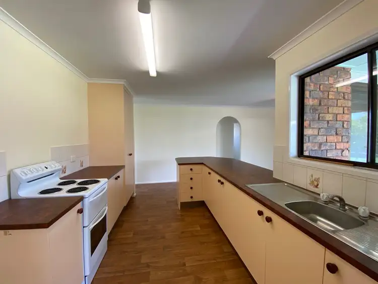 Sixth view of Homely house listing, 18 Galatea Street, Point Vernon QLD 4655