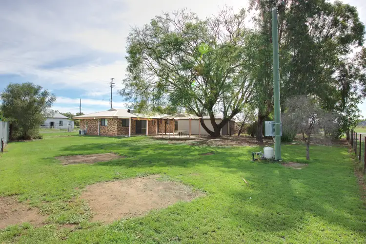 Second view of Homely house listing, 38 Cunliffe Street, Oakey QLD 4401