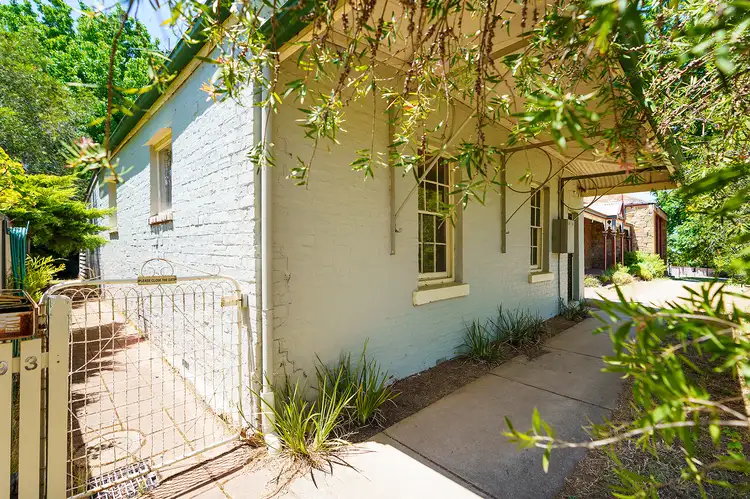 93 Main Road, Campbells Creek VIC 3451