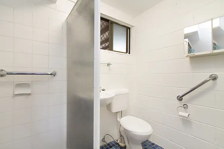 Fifth view of Homely unit listing, 2/242 Kirkwood Road, Tweed Heads South NSW 2486