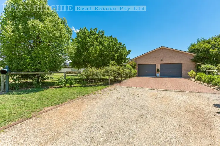 16 Fairbairn Street, Glenroy NSW 2640