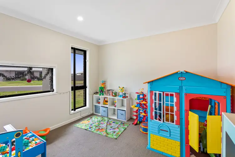 Fifth view of Homely house listing, 8 Wongalee Place, Cambooya QLD 4358