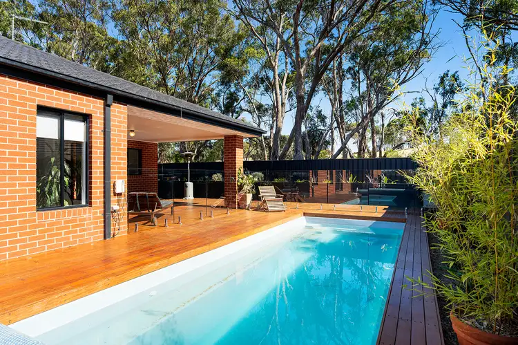 Second view of Homely house listing, 5 Acacia Court, Mckenzie Hill VIC 3451