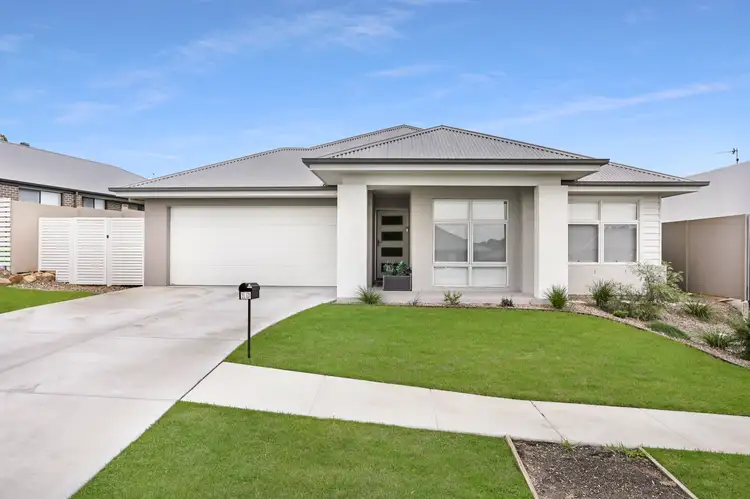 18 Lockwood Street, North Rothbury NSW 2335