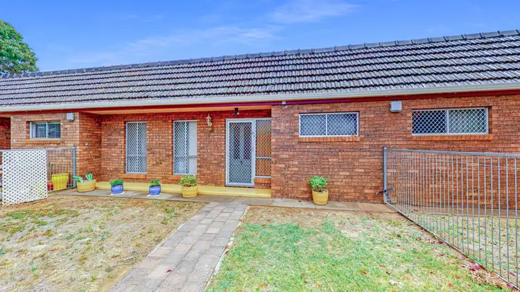2/27 Hunter Street, Dubbo NSW 2830
