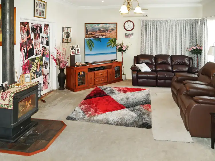 Second view of Homely house listing, 3 Beech St, Leeton NSW 2705