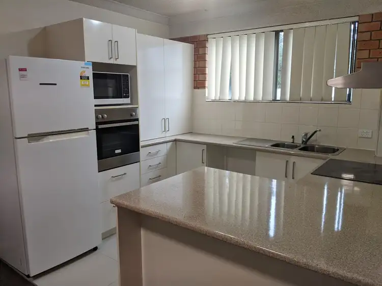 3/237 Sir Fred Schonell, St Lucia QLD 4067