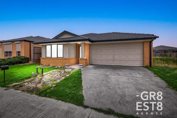 54 Spearwood Rise, Cranbourne West VIC 3977