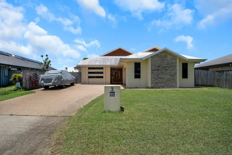 9 Narrabeen Street, Blacks Beach QLD 4740
