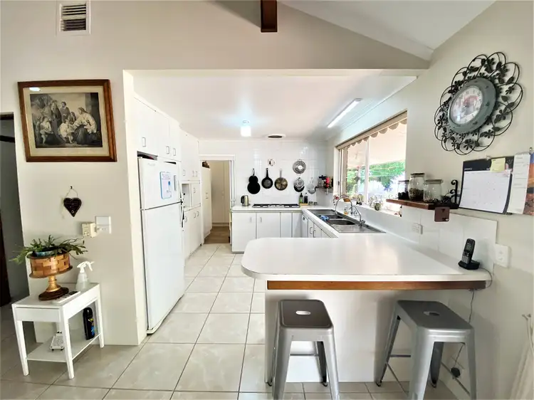Fifth view of Homely house listing, 7A Hamilton Valley Court, Lavington NSW 2641