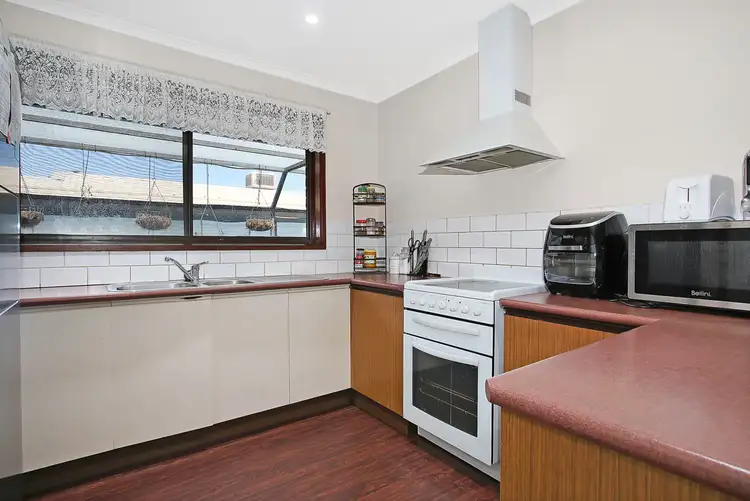 Fifth view of Homely house listing, 425 Kaitlers Road, Lavington NSW 2641