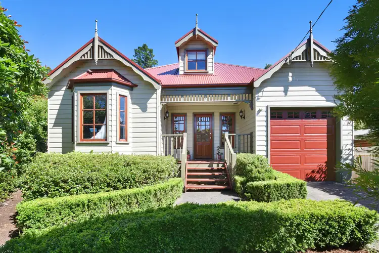 52 Cross Street, Blackheath NSW 2785
