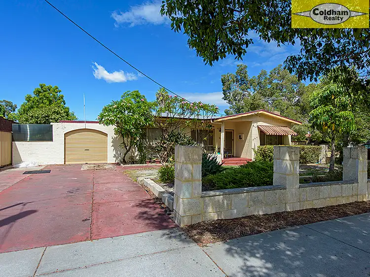 254 Fisher Street, Cloverdale WA 6105
