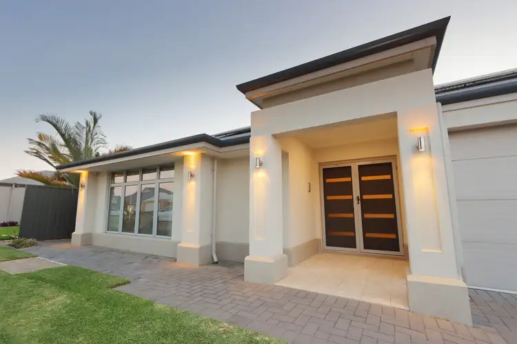 11 Baldessin Avenue, Harrisdale WA 6112
