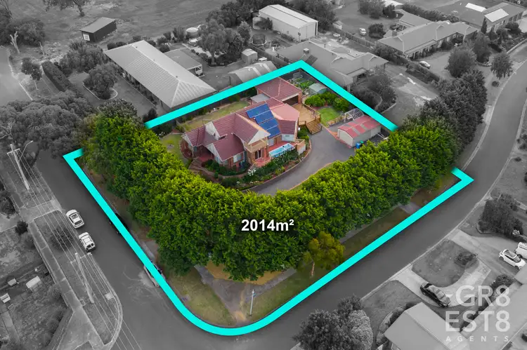 Second view of Homely house listing, 33 Stevensons Road, Cranbourne VIC 3977