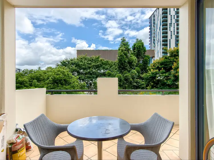 Second view of Homely apartment listing, 221/5 Edmondstone Street, South Brisbane QLD 4101
