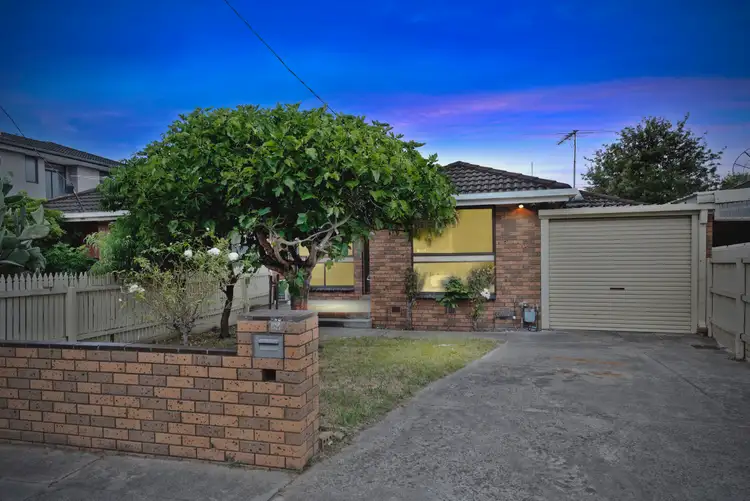 Main view of Homely townhouse listing, 2/1803 Dandenong Road, Oakleigh East VIC 3166