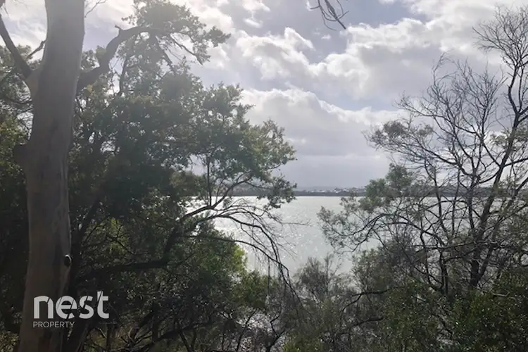 471 Shark Point Road, Penna TAS 7171