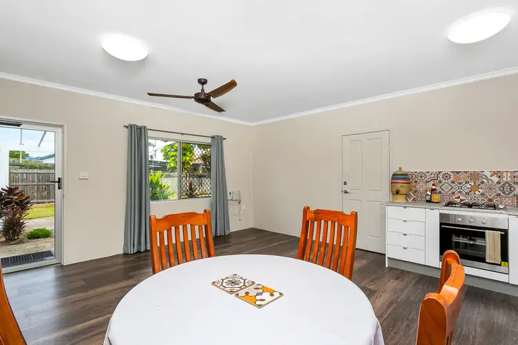 Fifth view of Homely house listing, 2/5 Ireland Crescent, Whitfield QLD 4870