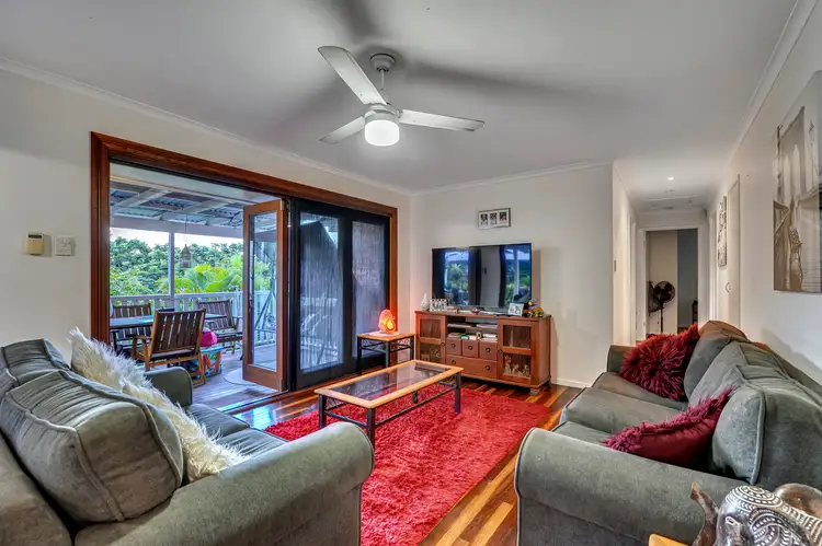 8 Sherwood Crescent, Bellbird Park QLD 4300