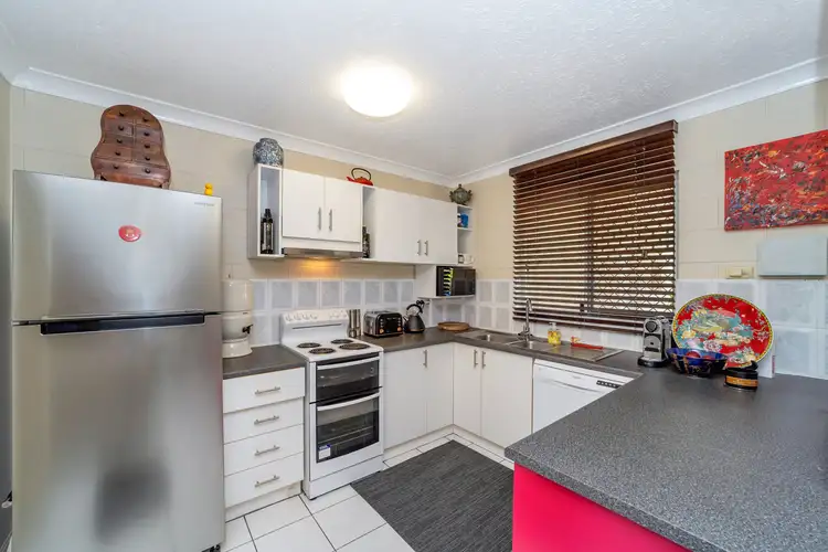 Fourth view of Homely apartment listing, 2/27 Rose Street, North Ward QLD 4810