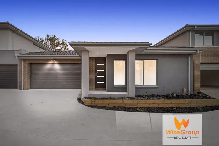 9/12-14 Thwaites Road, Pakenham VIC 3810