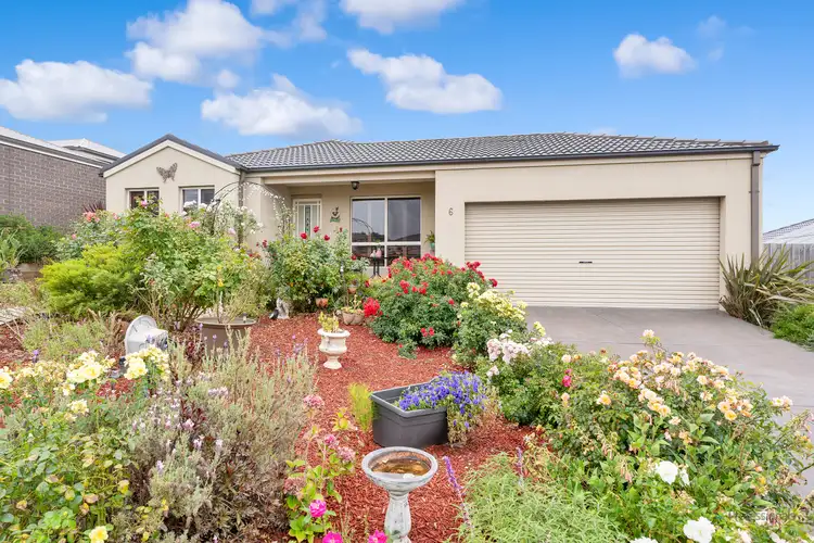 6 Cromarty Circuit, Darley VIC 3340