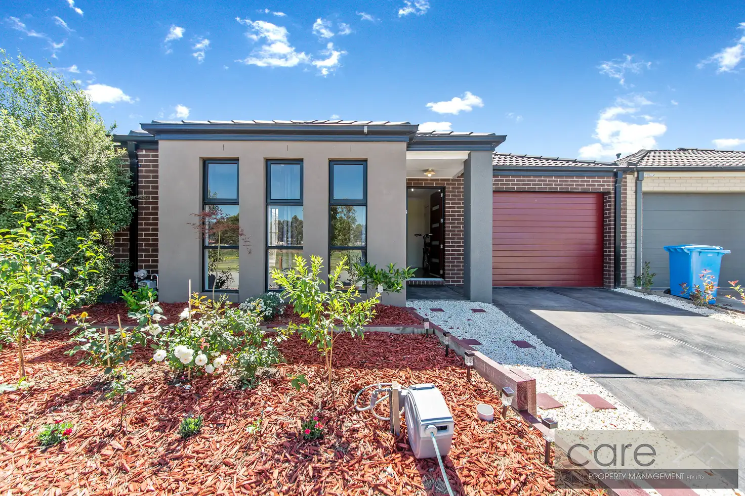 Main view of Homely house listing, 15 Sallys Run, Hampton Park VIC 3976
