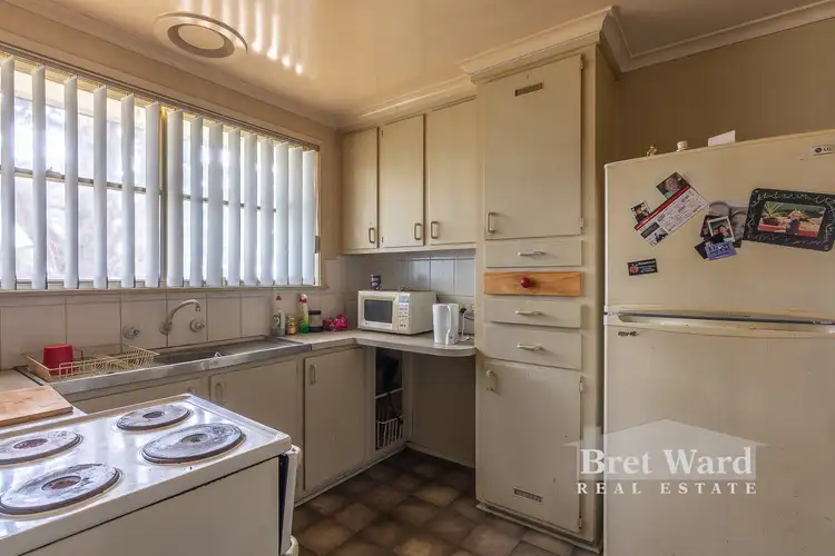 Sixth view of Homely house listing, 12 Vivian Court, East Bairnsdale VIC 3875