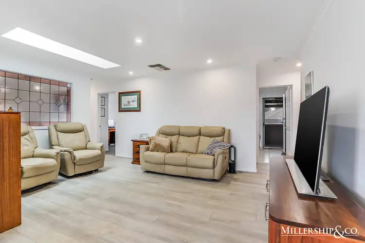 Sixth view of Homely house listing, 2 Lobelia Court, South Morang VIC 3752